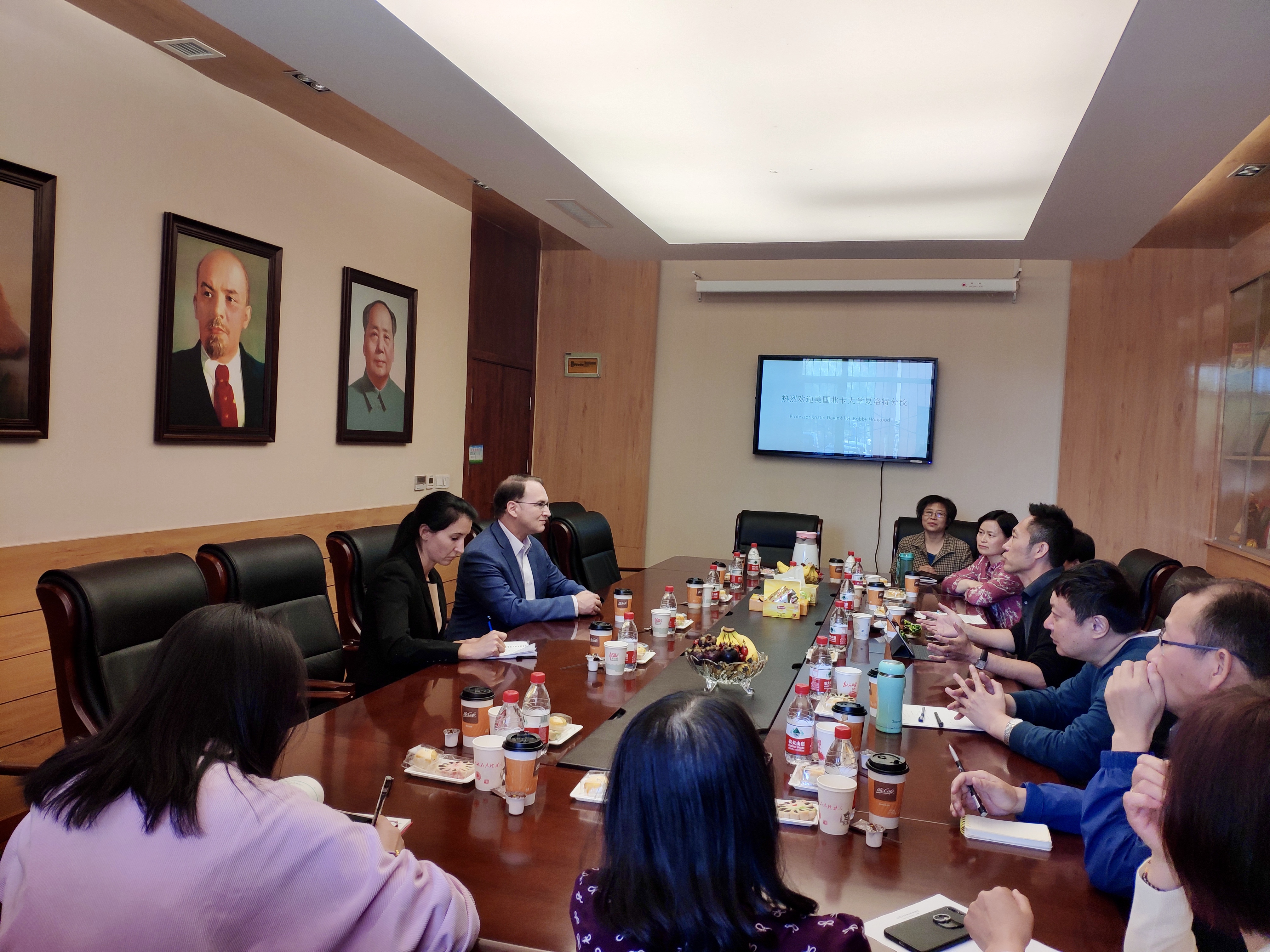 7e815ffed14c400c82a442137541531c.jpg 7e815ffed14c400c82a442137541531c.jpg