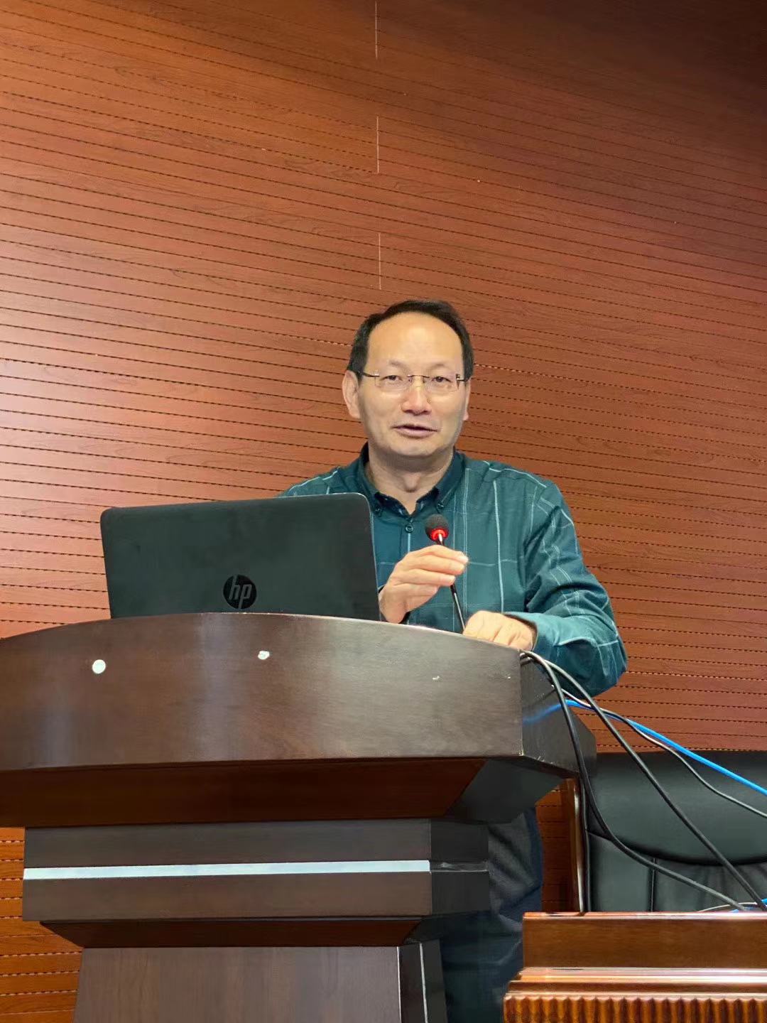 9a482fdc355b4647bb1d3e032ed27f8c.jpg 9a482fdc355b4647bb1d3e032ed27f8c.jpg