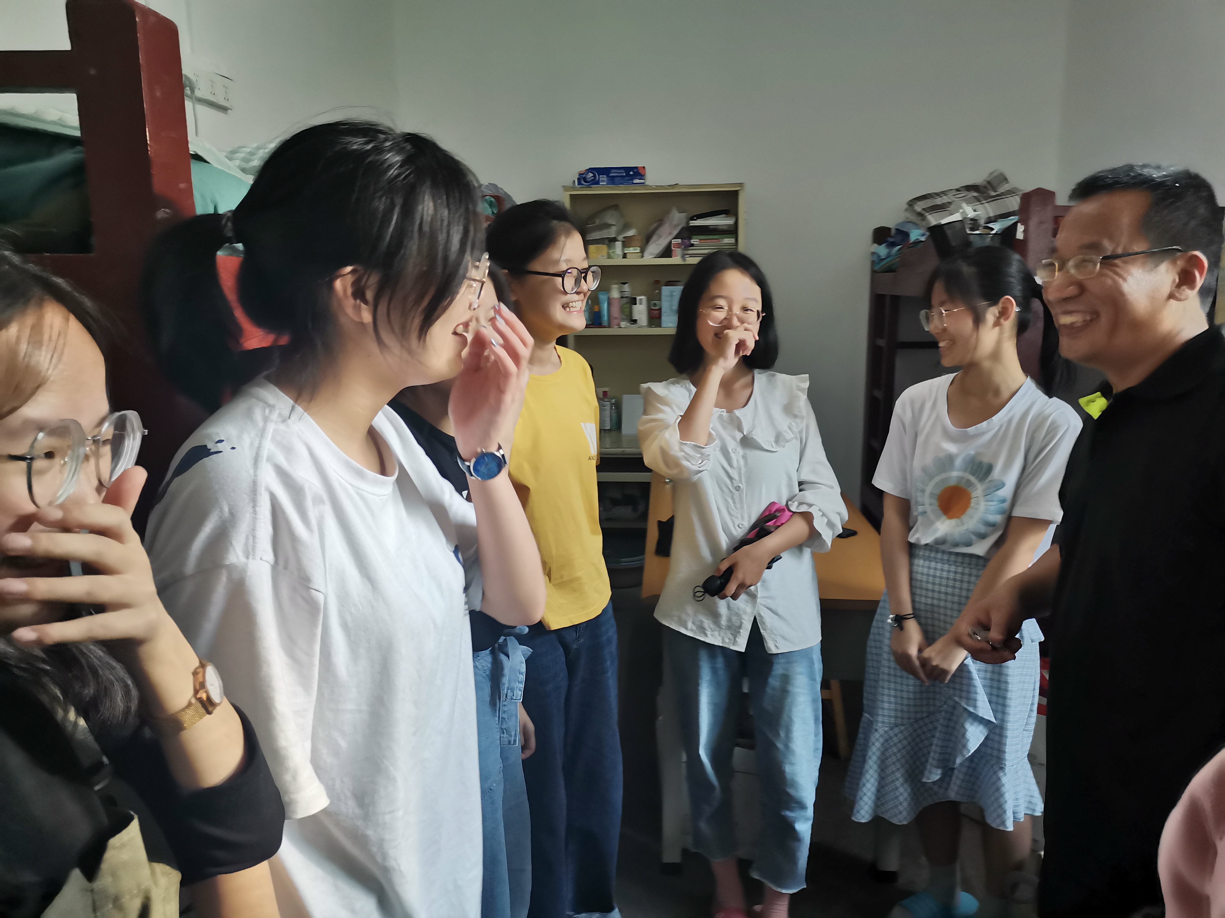 b865c79199274f41b6e8842f1437c21c.jpg b865c79199274f41b6e8842f1437c21c.jpg