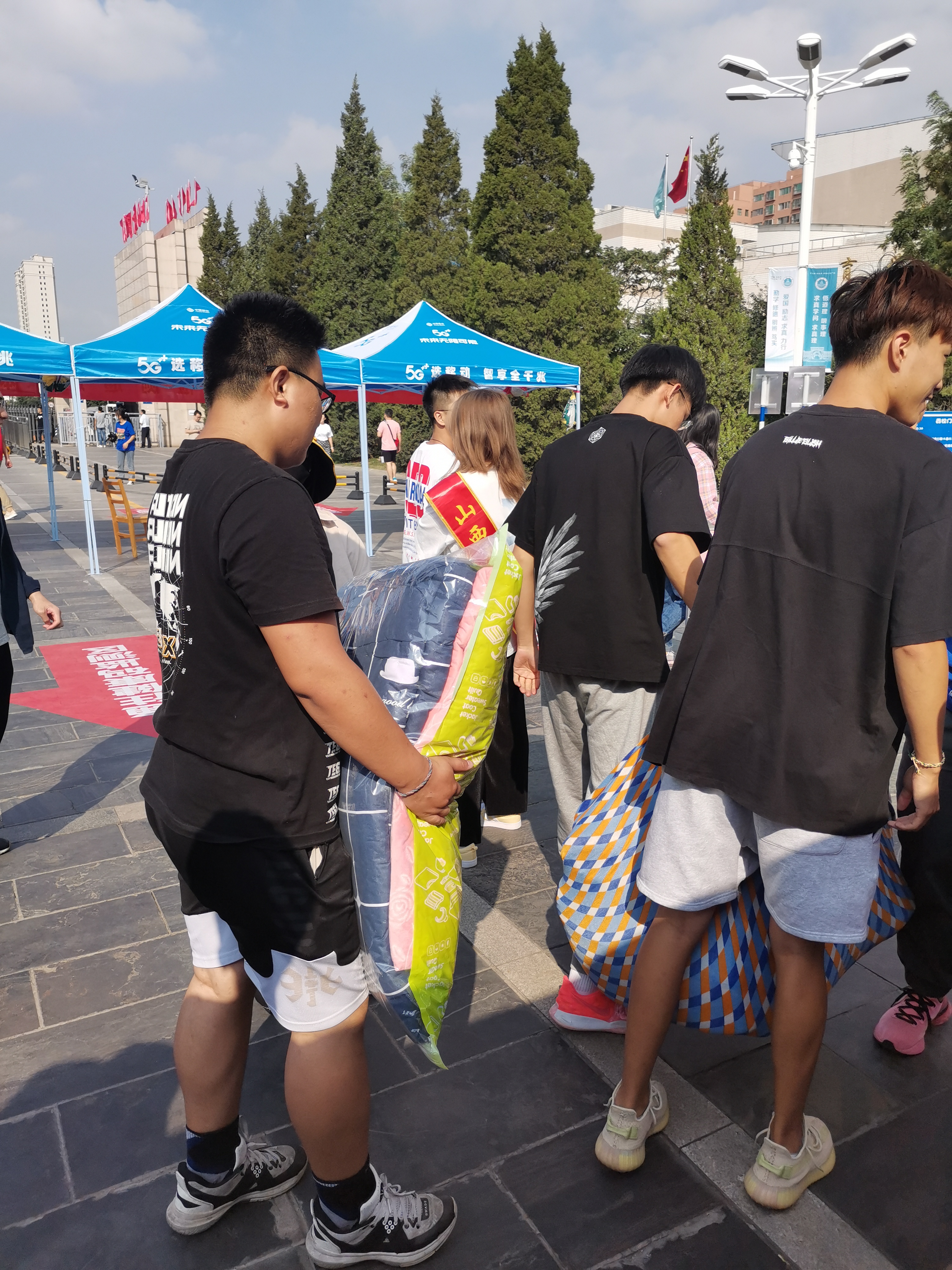 f0e9a349709f423c97b19da4e38b91b0.jpg f0e9a349709f423c97b19da4e38b91b0.jpg