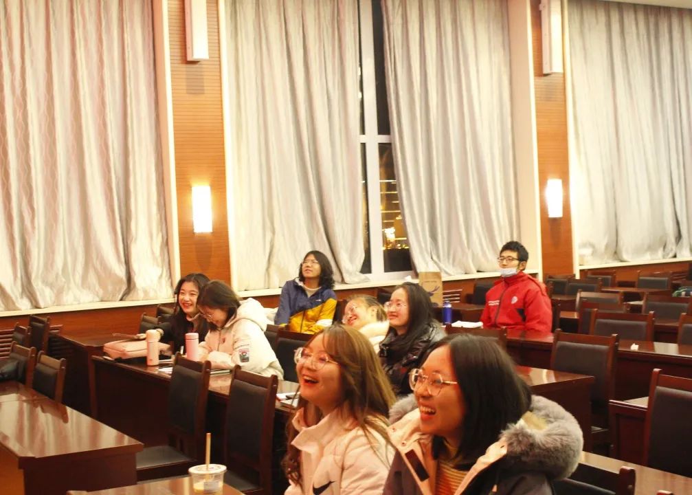 745c841ba4124074818962aee5e81a9c.jpg 745c841ba4124074818962aee5e81a9c.jpg