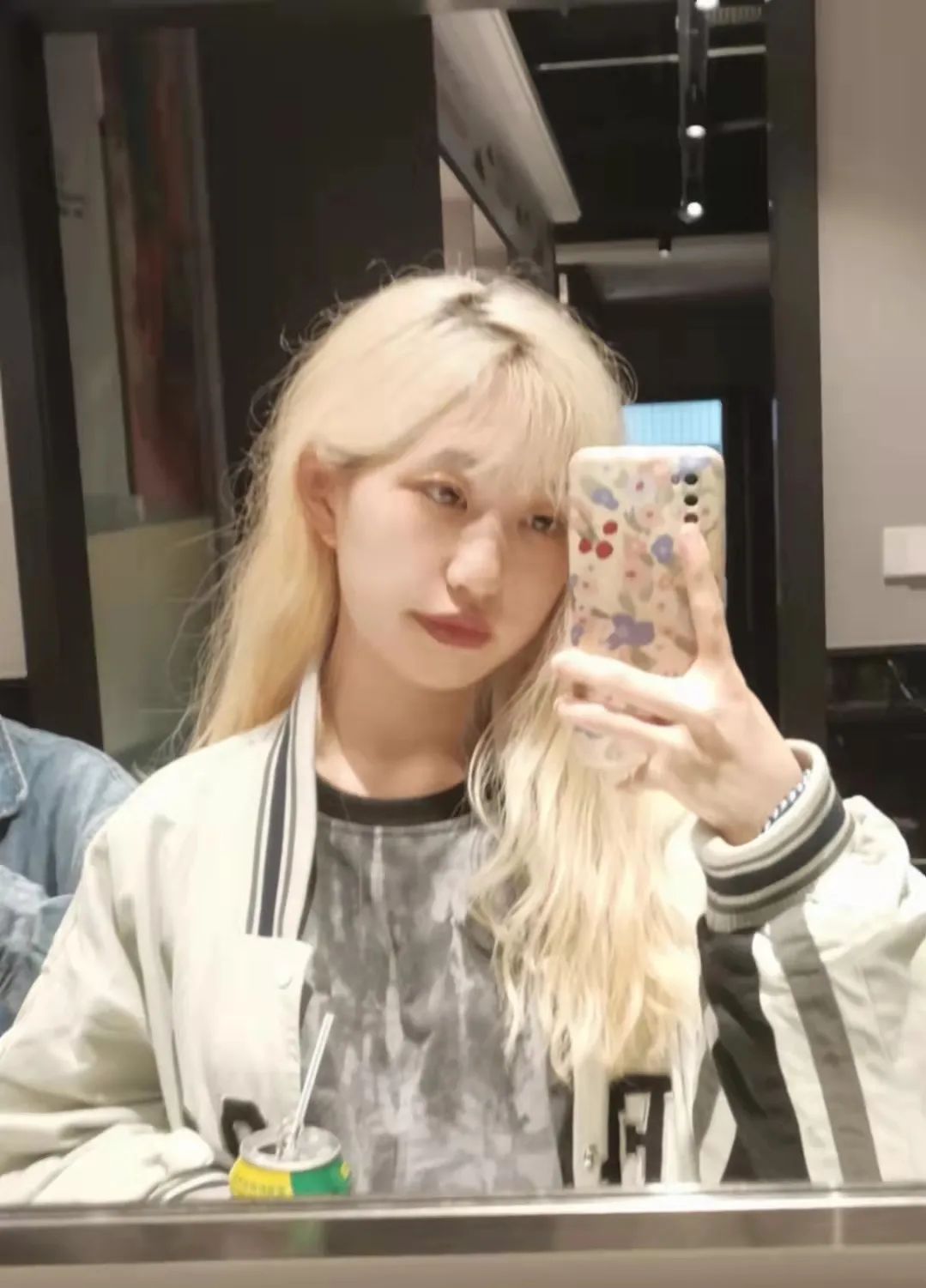 e20281eb8b7d4e7bb5a079b441b31957.jpg e20281eb8b7d4e7bb5a079b441b31957.jpg