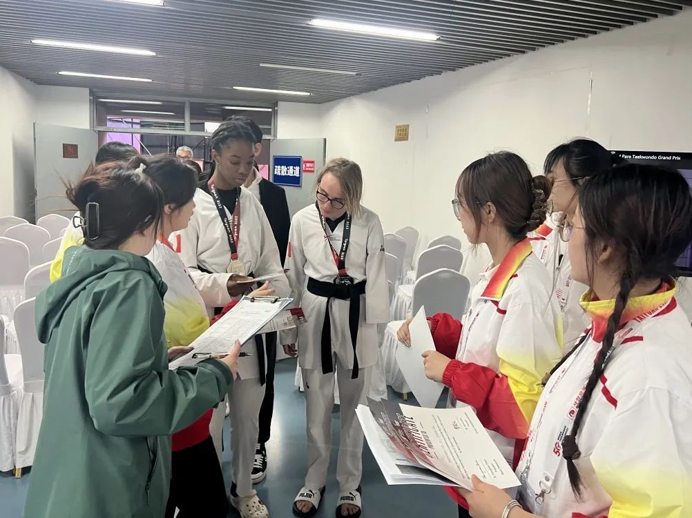 dbad5d6a25ae472aa3fa9d7d5a231d18.jpg dbad5d6a25ae472aa3fa9d7d5a231d18.jpg