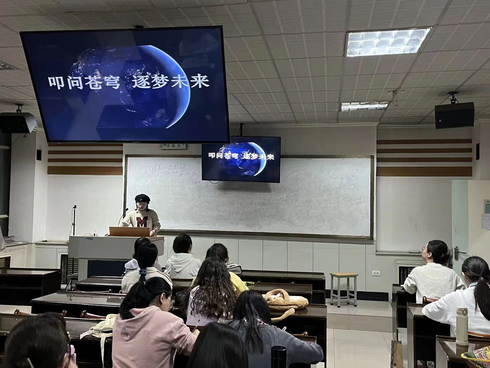 55151d4e94ef48169017fb7865e3828e.jpg 55151d4e94ef48169017fb7865e3828e.jpg